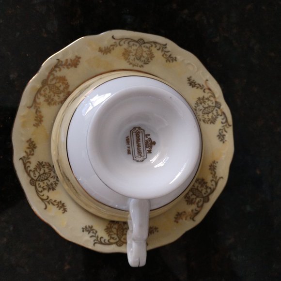 LUSTERWARE FINISH FRUIT PATTERN ROYAL HALSEY FINE CHINA FOOTED TEA CUP SET 1950 - Picture 14 of 14